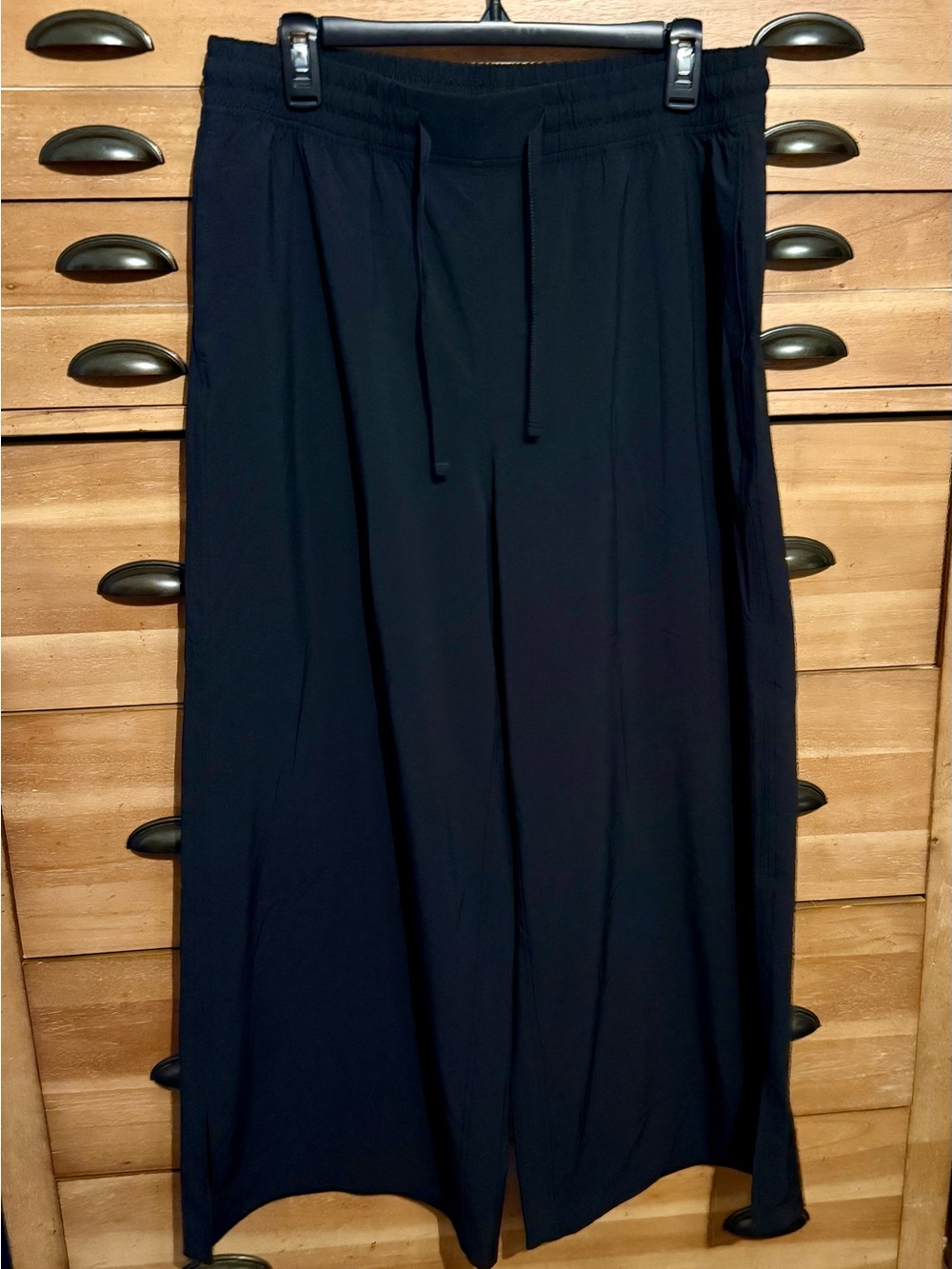 Black Wide-Leg Drawstring Pants - Women